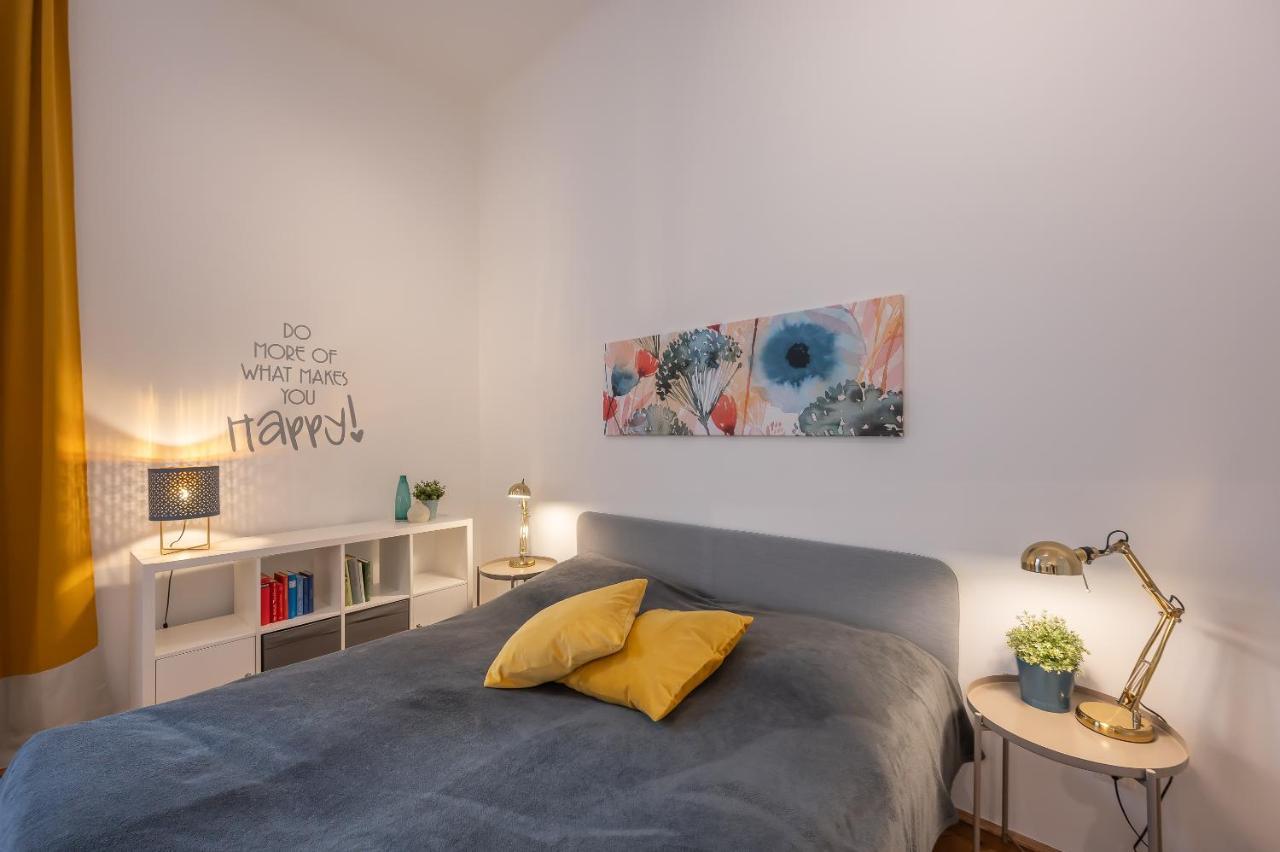 Cosy City Center Apartment Wien Exteriör bild