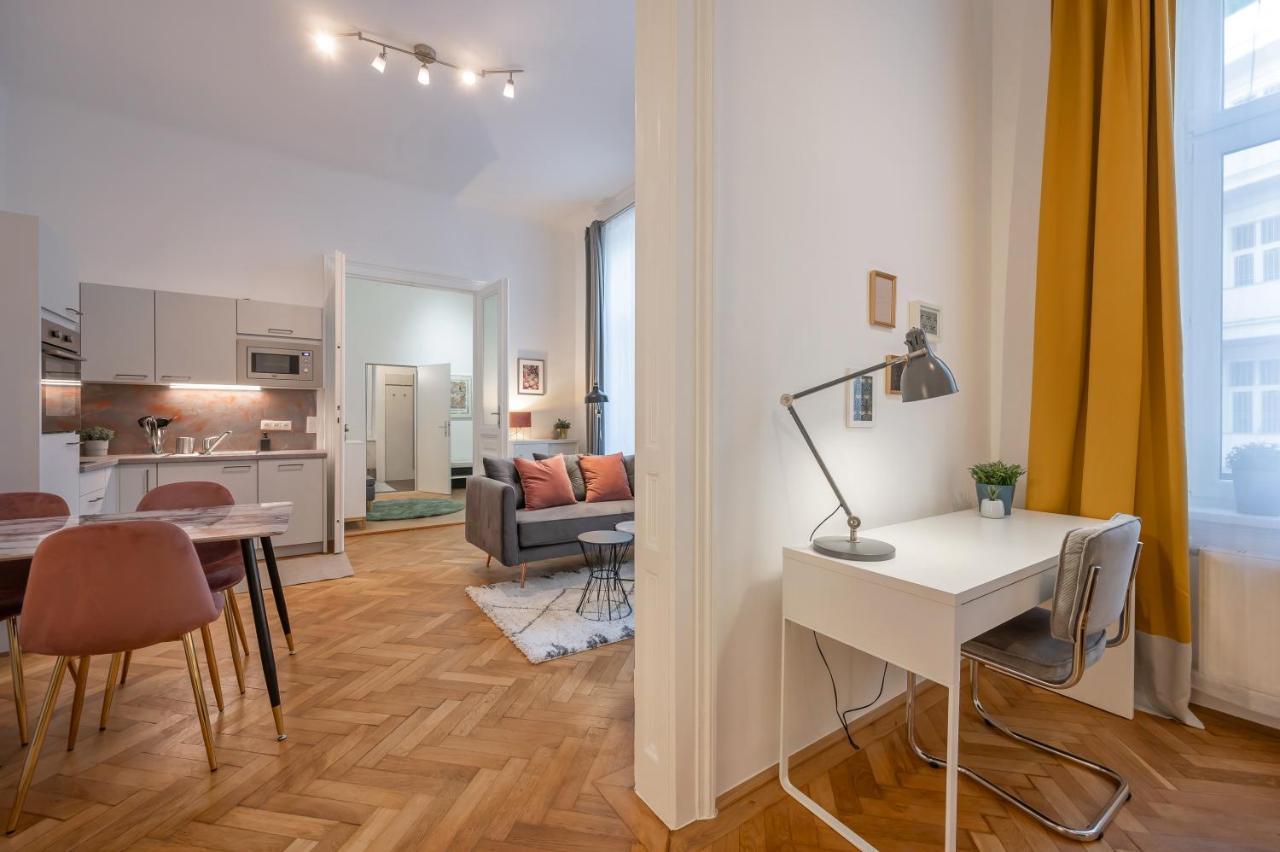 Cosy City Center Apartment Wien Exteriör bild